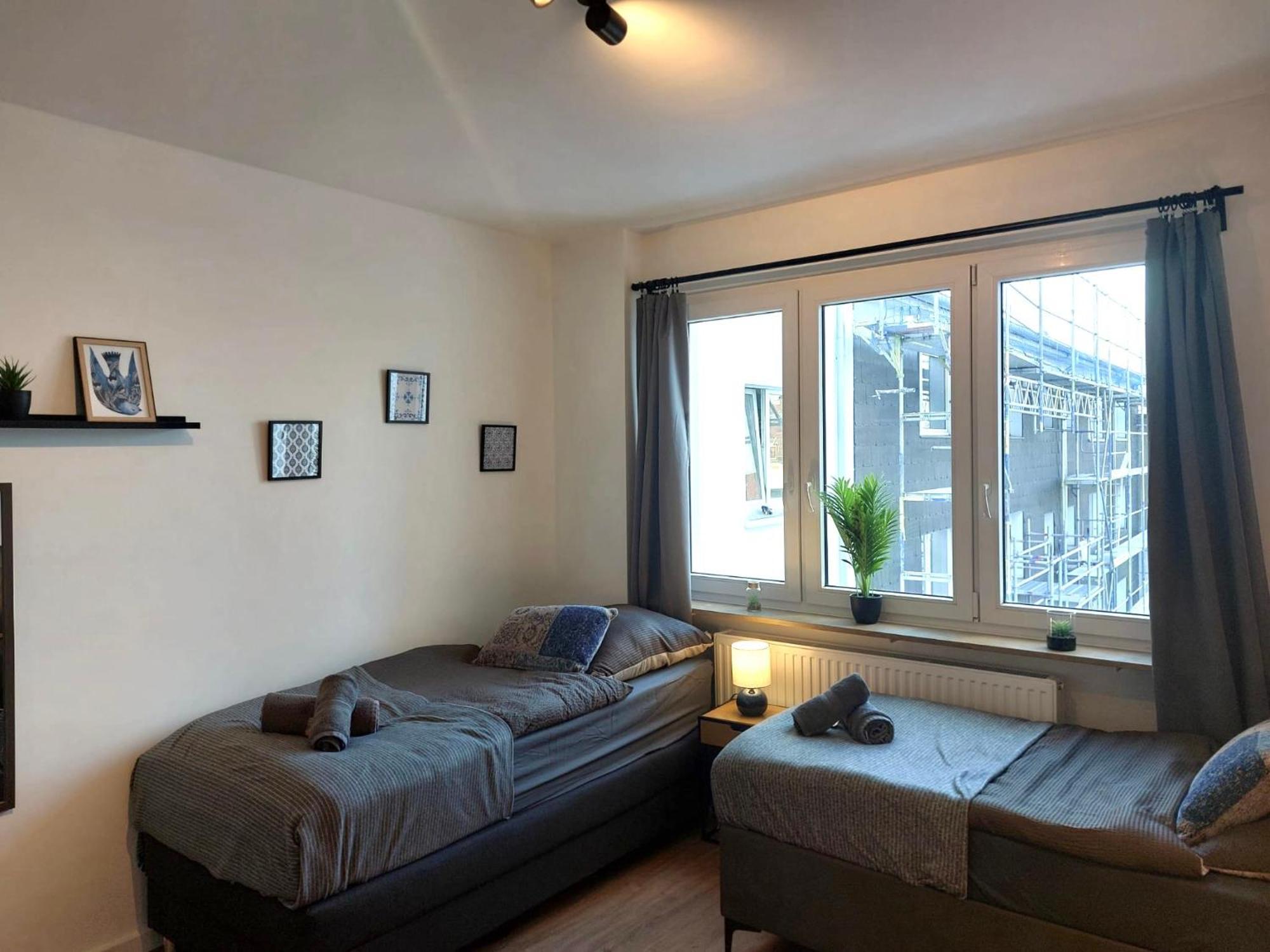Rtr Essen - Fuer Bis Zu 8 Personen - Voll Ausgestattet - Zentral Limbecker Platz - Messe - Uniklinikum - Smart Tv - Modern Apartman Kültér fotó